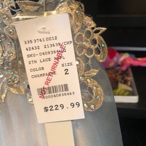 Formal gown brand new never worn tags on